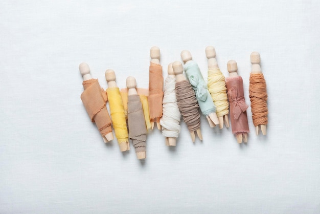 Ručné stehy a pastelové nite